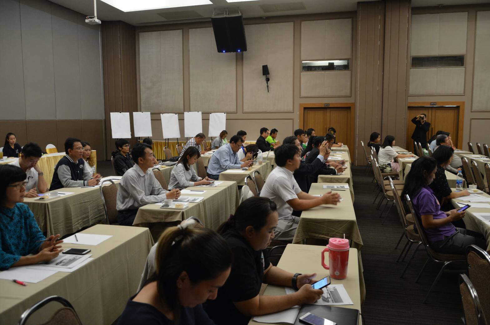 กท.กสอ.จัดสัมมนาเชิงปฎิบัติการกิจกรรมกลุ่มสัมพันธ์สำหรับ SMEs สู่อุตสาหกรรม 4.0 ประจำปี 2561 (Achievement Motivation Training 2018 : AMT 2018)