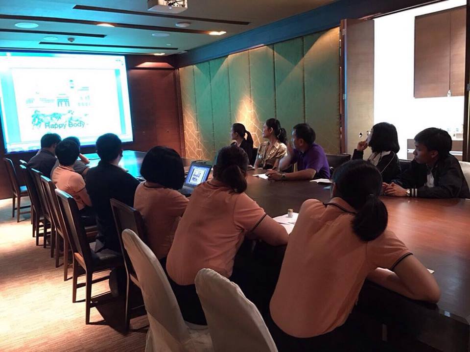 วันศุกร์ที่ 23 พฤศจิกายน 2561 คณะทำงาน Happy Workplace กท.กสอ. ได้ First Visit โรงแรมมาราเกรซ