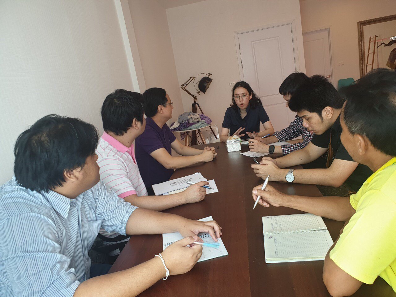 วันพุธที่ 29 พฤษภาคม 2562 กลุ่ม กช.กท.กสอ.ได้ลงพื้นที่กำกับติดตามงานกิจกรรมเพิ่มศักยภาพ SMEs ด้วยระบบเทคโนโลยีดิจิทัล (Digital for SMEs)กิจกรรมส่งเสริมและพัฒนาศักยภาพ SMEs ด้วยระบบดิจิทัลบริหารจัดการธุรกิจ 130 กิจการ