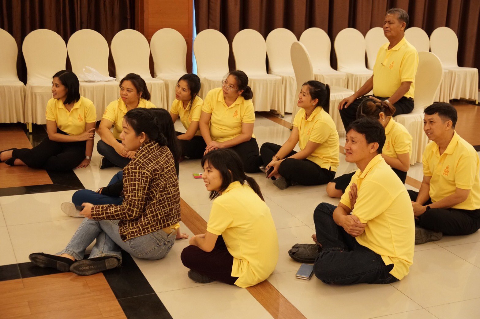 วันที่ 30 พฤษภาคม - 1 มิถุนายน 2562กองพัฒนาดิจิทัลอุตสาหกรรม กรมส่งเสริมอุตสาหกรรม ได้จัดสัมมนาเชิงปฎิบัติการ "DDI กลุ่มสัมพันธ์สู่อุตสาหกรรม 4.0 (Division of Digital Industry Development)