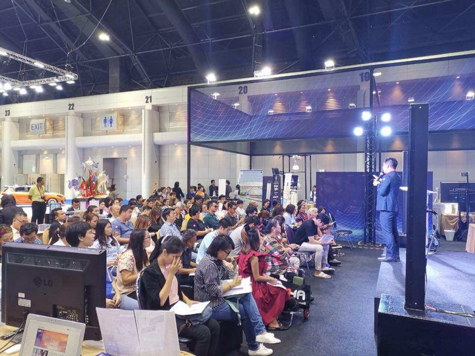 วันศุกร์ที่ 19 กรกฎาคม 2562 สถานประกอบการ Happy Workplace ร่วมฝึกอบรม การยกระดับผู้ประกอบการด้วย Digital Training Zone Training Dig Transformation 
