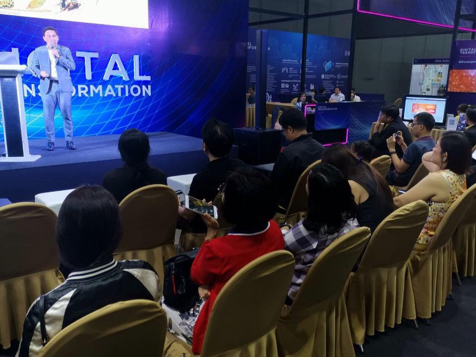 วันเสาร์ที่ 20 กรกฎาคม 2562 บูธกิจกรรม Digital Transformation ได้จัดฝึกอบรมหลักสูตร SME Transformation