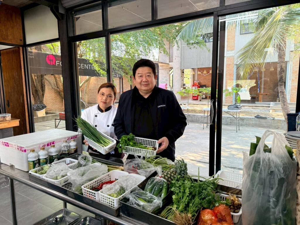 เยี่ยมชมและกำกับติดตามกิจกรรมกการฝึกอบรมเชฟอาาหารไทยมืออาชีพ (Master Thai Chef Program)