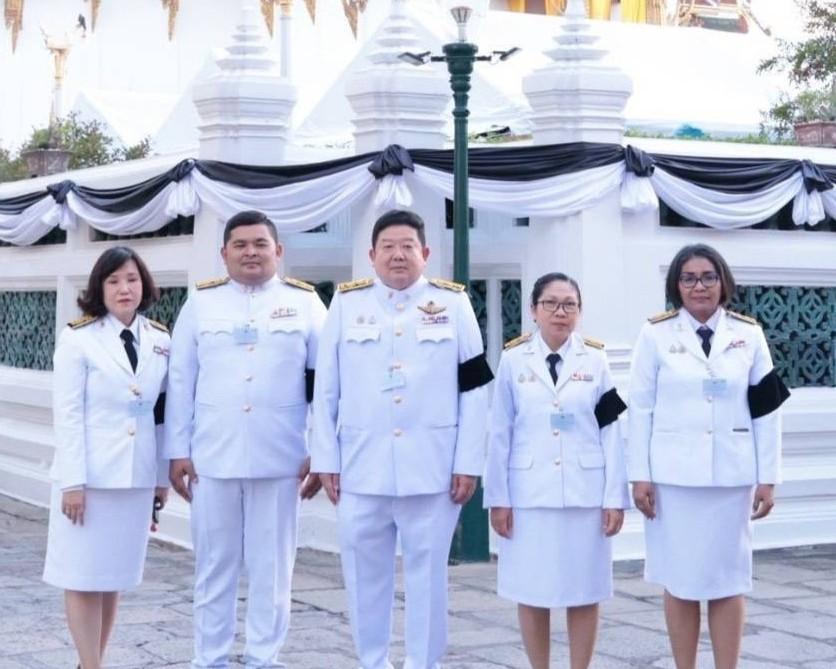 ปลูกฝังระเบียบวินัย การแต่งกายข้าราชการที่ถูกต้องตามระเบียบวินัย การแต่งกายถูกกาลเทศะ