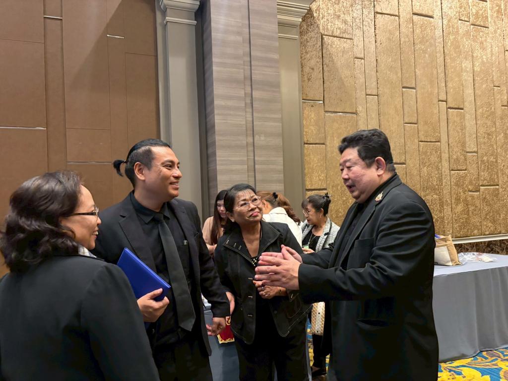 นายมนตรี วงค์มั่นกิจการ ผู้อำนวยการกองพัฒนาดิจิทัลอุตสาหกรรม เป็นประธานในกิจกรรมสรุปผลการดำเนินงานและพิธีปิดกิจกรรมการพัฒนาผลิตภาพสำหรับธุรกิจแปรรูปเป้าหมายด้วยเทคโนโลยีดิจิทัล