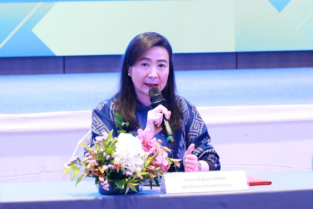 สัมมนาเชิงปฏิบัติการ “DIPROM Digital Transformation: ปฏิรูปอุตสาหกรรมไทย สู่เศรษฐกิจดิจิทัลที่ยั่งยืน